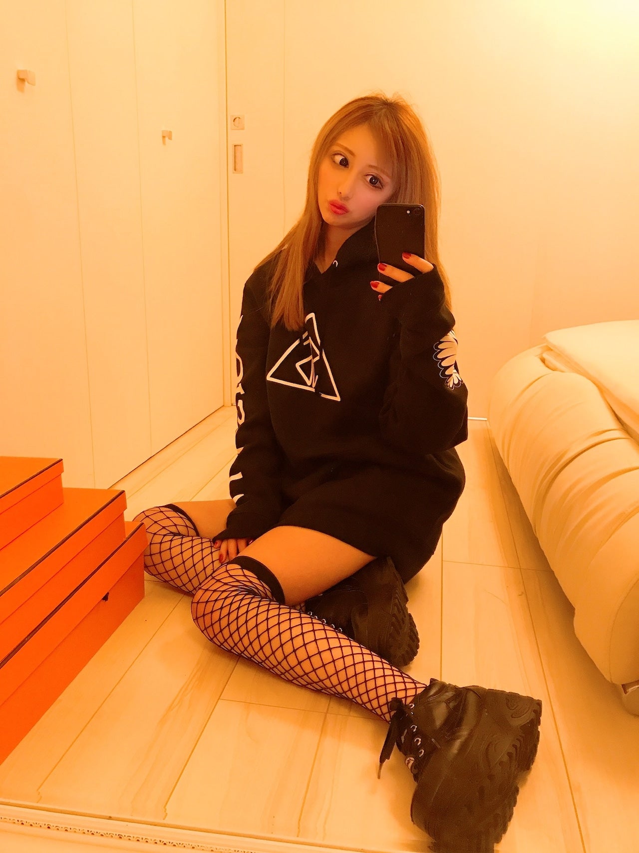 ブラックアント パーカー | Blackant hoodie