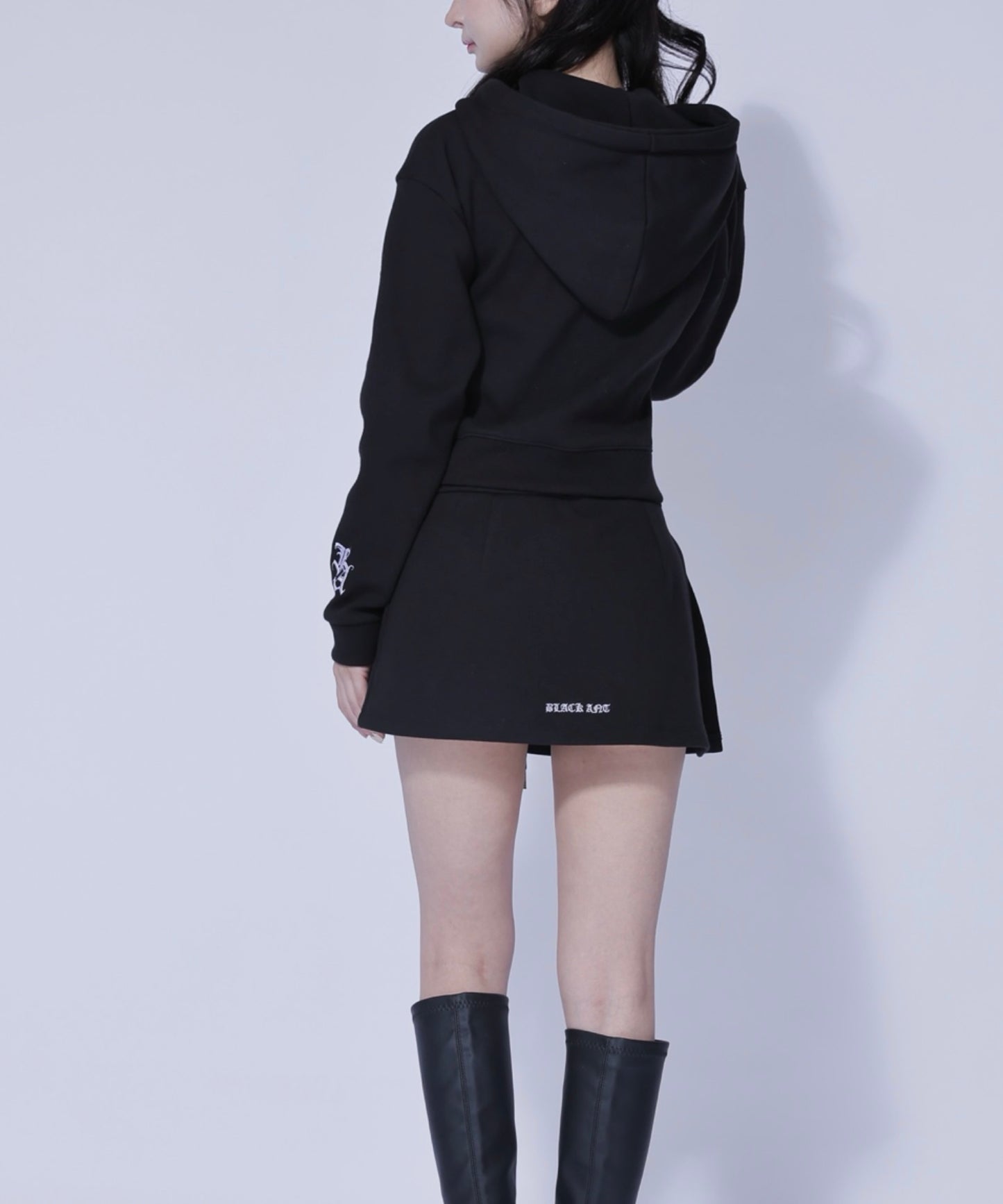 【クーポン対象】
ミニスカートセットアップ / Mini Skirt Set