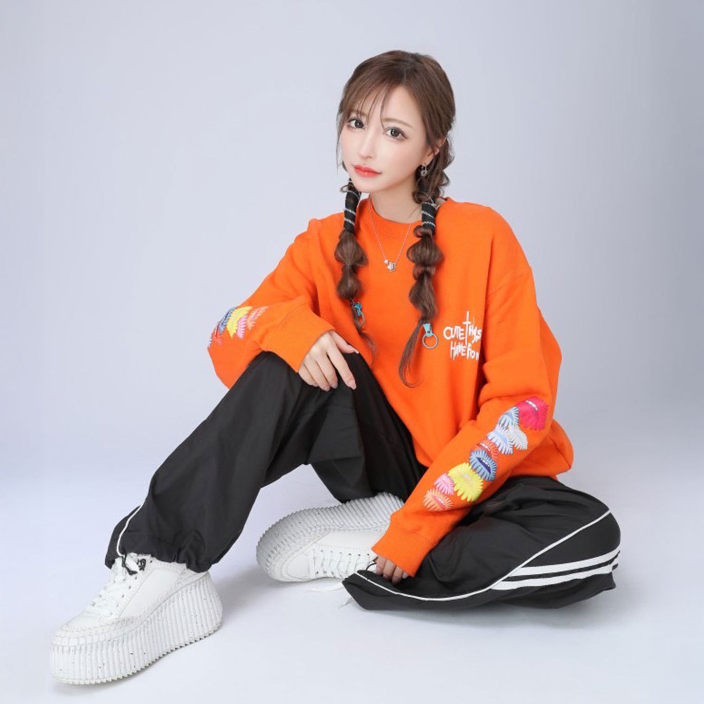 フラワーリップトレーナー | Flower Lip Sweatshirt