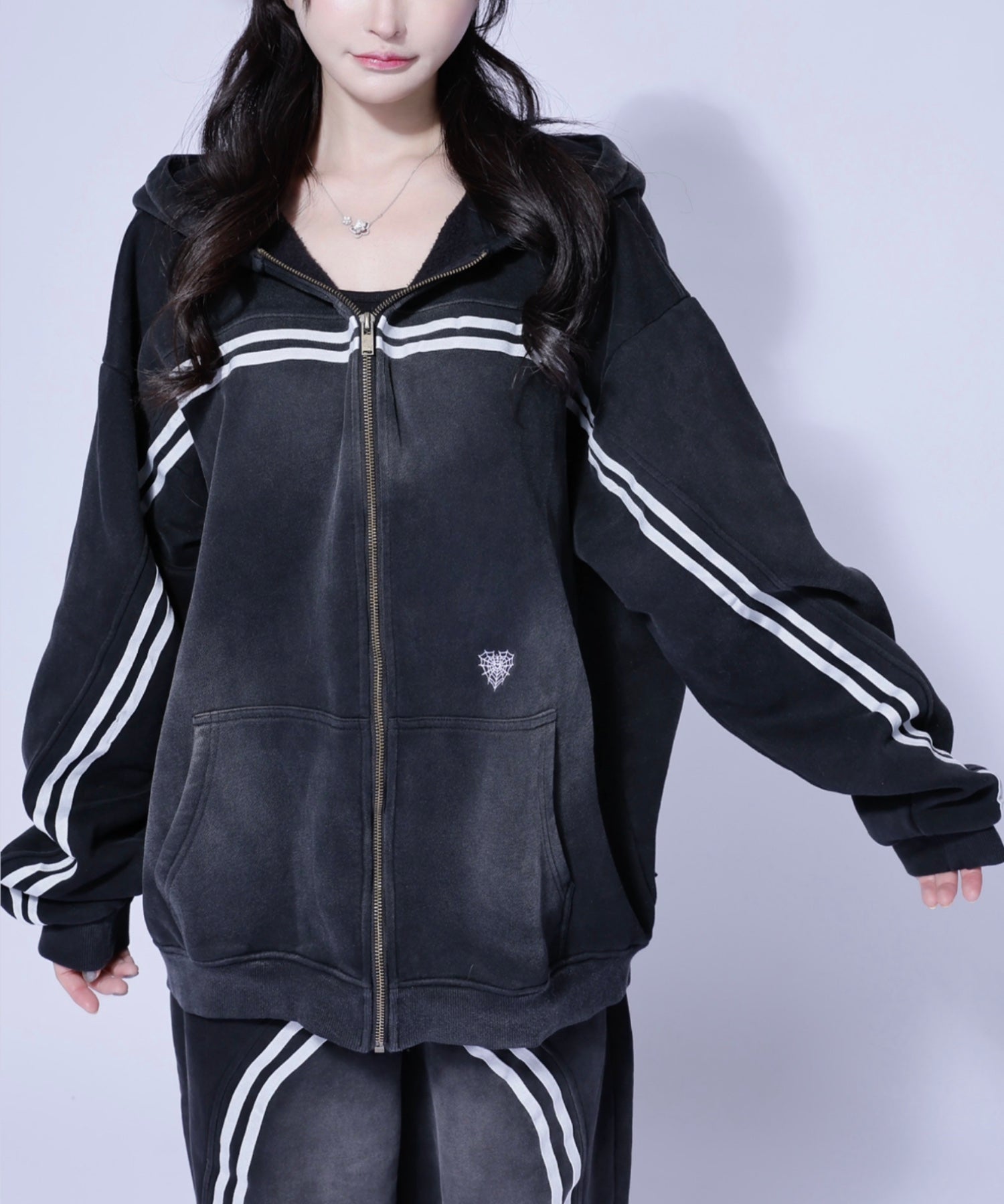 再販】ストリートラインジップパーカー /Street Line Zip Hoodie