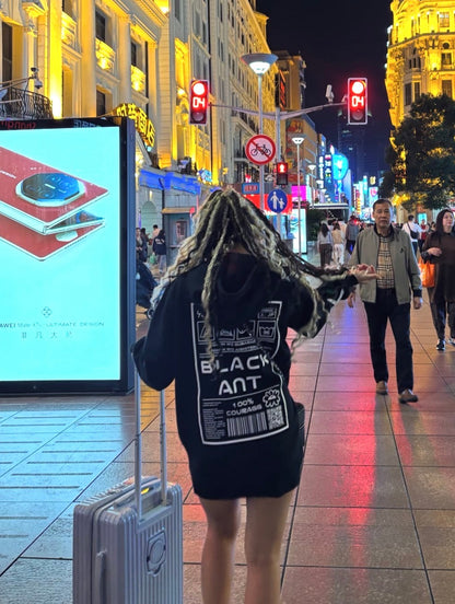 ラベルデザインパーカー / Label Print Hoodie
