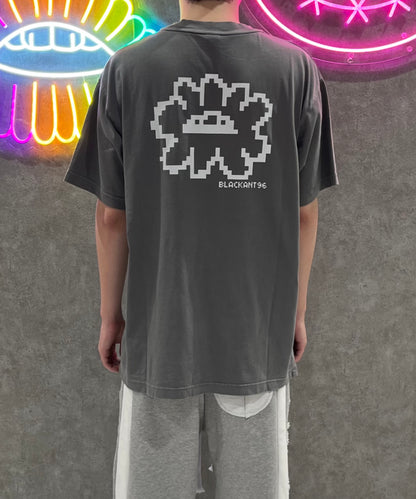 BLACKANT オープン限定ピグメントTシャツ唇