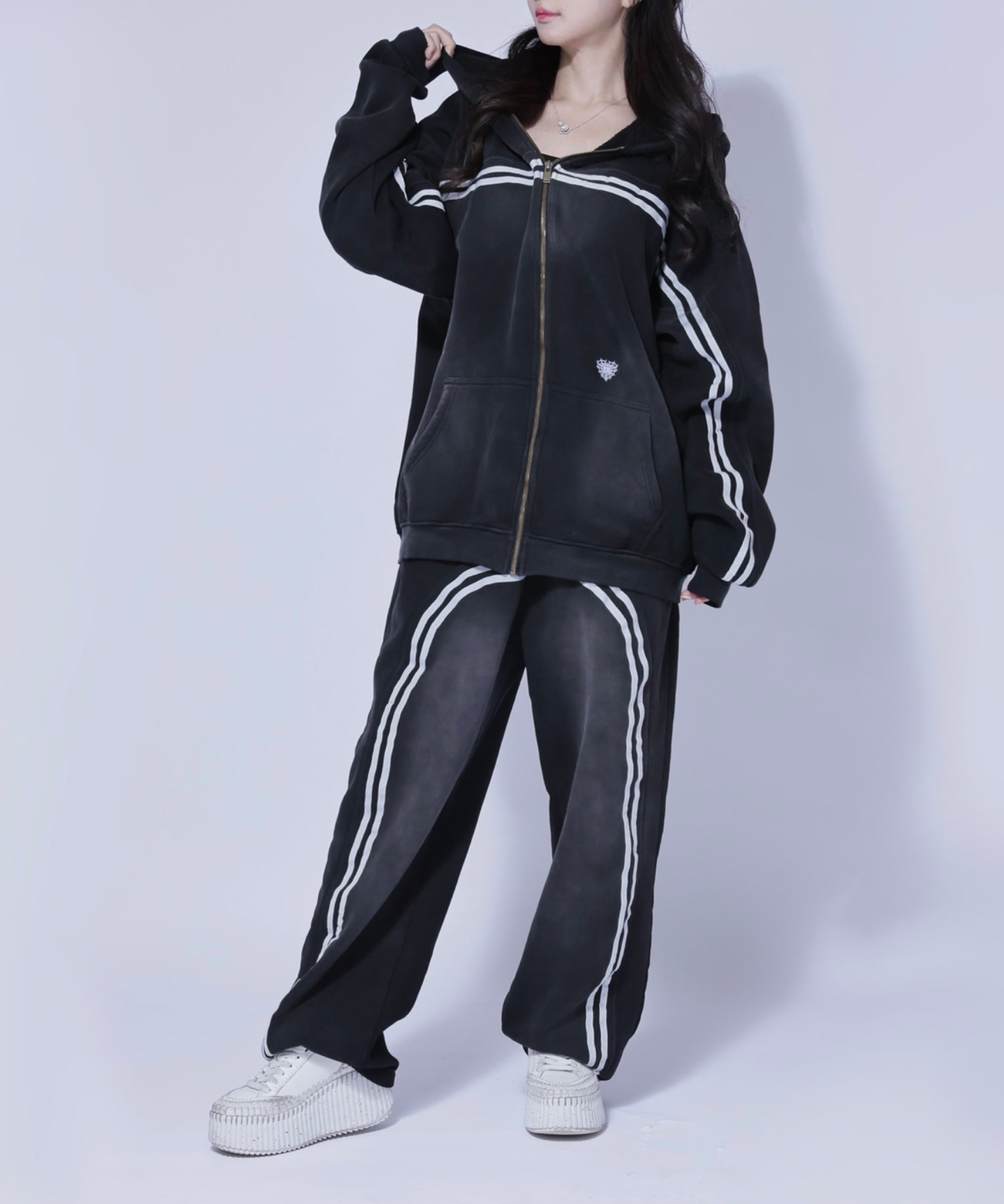 再販】ストリートラインジップパーカー /Street Line Zip Hoodie