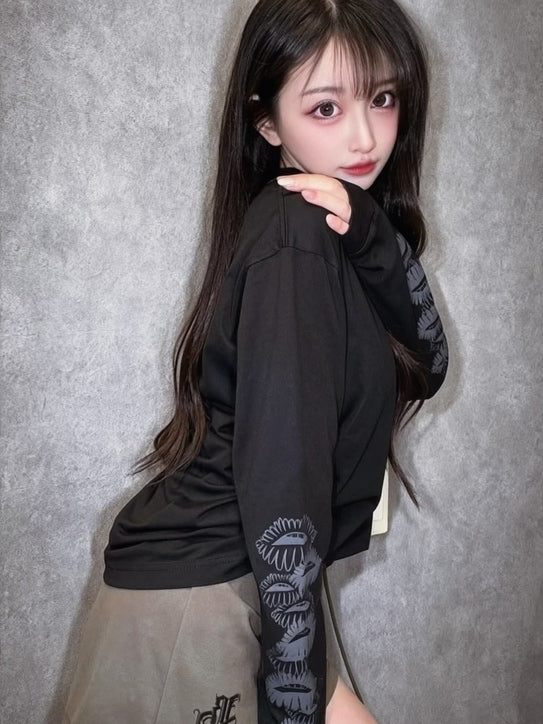 フラワーリップライン ロングTシャツ / Flower Lip Line Long Sleeve T-Shirt