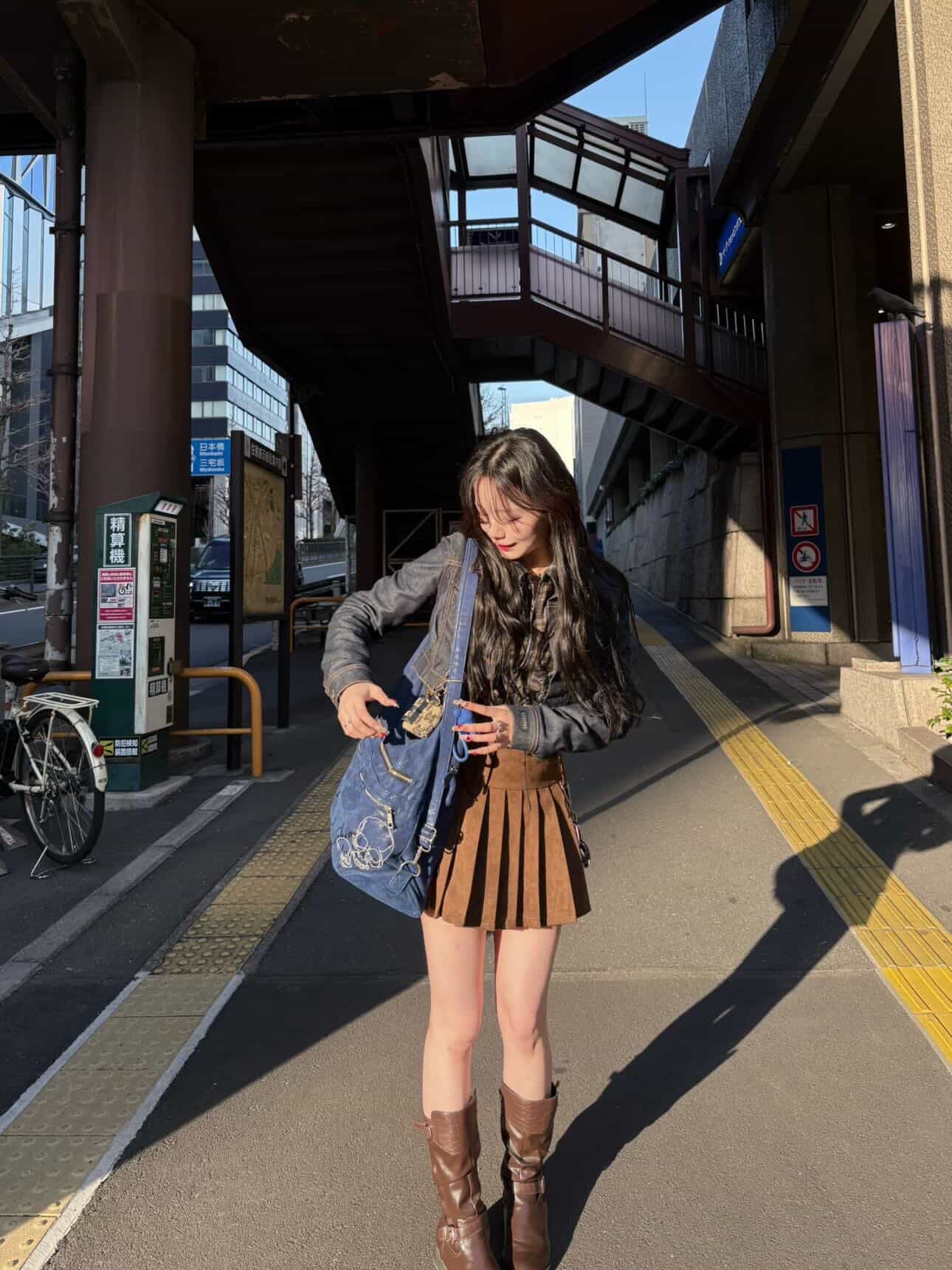 スエードプリーツスカート / Suede Pleated Skirt
